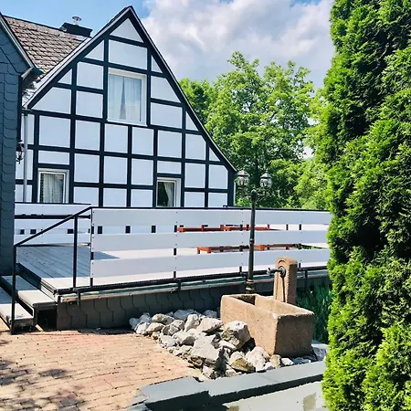 Haus Oberkirchen Naehe Winterberg Bis 20 P Apartmán *