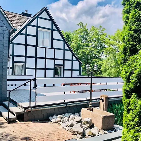 Haus Oberkirchen Naehe Winterberg Bis 20 P Apartmán Schmallenberg