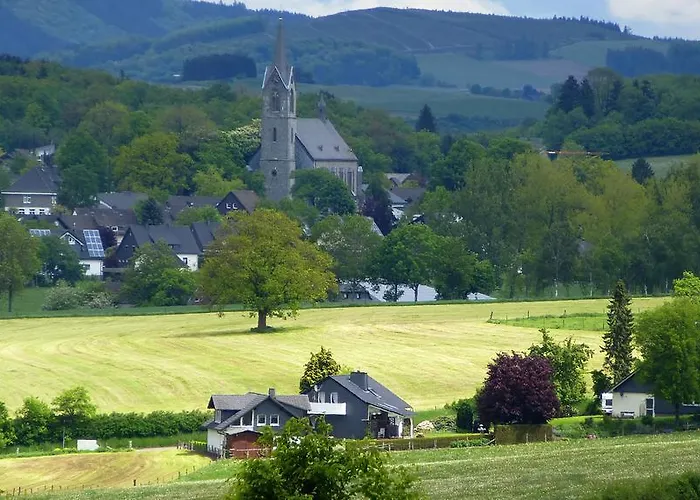 Haus Oberkirchen Naehe Winterberg Bis 20 P Apartmán