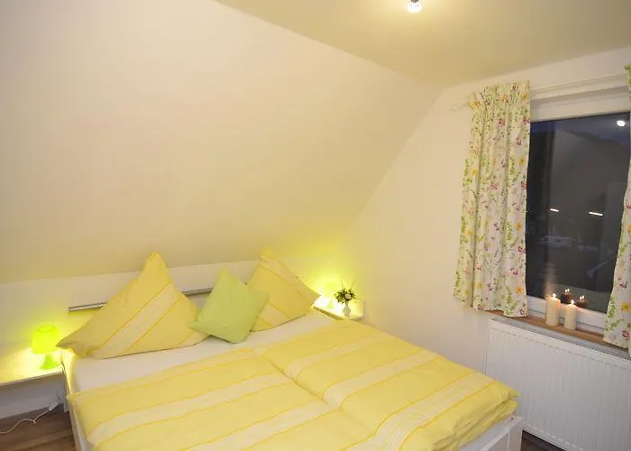 Haus Oberkirchen Naehe Winterberg Bis 20 P Apartmán *