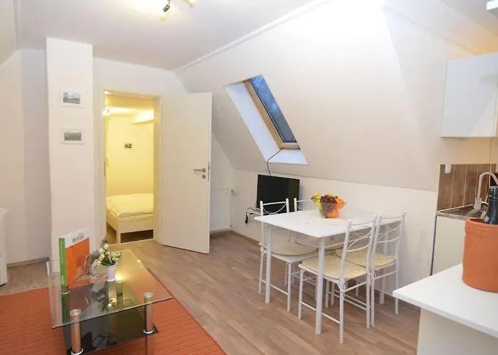 Haus Oberkirchen Naehe Winterberg Bis 20 P Lejlighed Schmallenberg